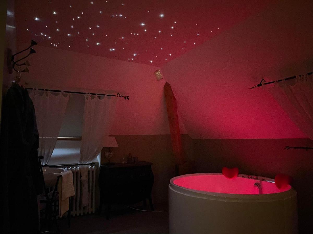 Maison D'Hotes & Spa La Vallee Des Reves Nods Екстериор снимка
